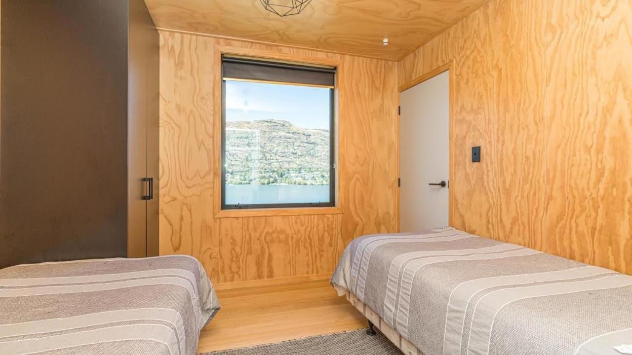 Picture Perfect - Queenstown Holiday Home Exterior photo